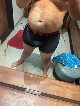 versatile guy01 online show from 02.08.26