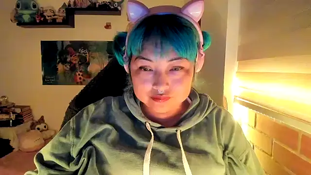 Shaddycute  online show from 02.03.26