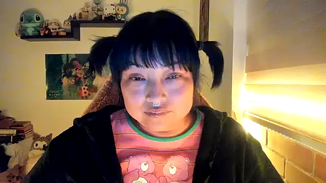 Snapshot of Shaddycute_ chatting on 02.11.26 Shaddycute online show from 02.11.26