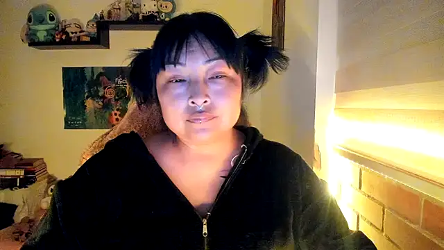 Snapshot of Shaddycute_ chatting on 02.12.26 Shaddycute online show from 02.12.26