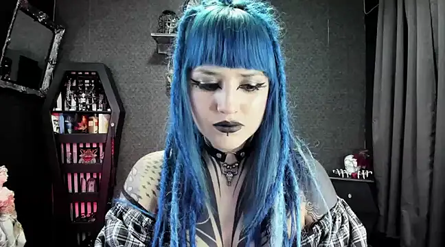 Snapshot of DimmuandDarkness chatting on 12.14.24 DimmuandDarkness online show from 12.14.24