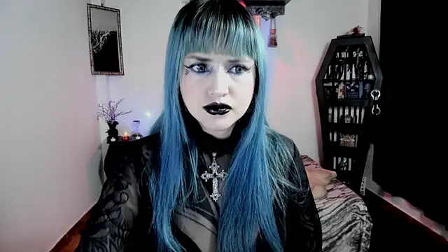 Snapshot of DimmuandDarkness chatting on 06.13.26 DimmuandDarkness online show from 06.13.26