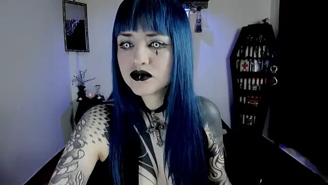 Snapshot of DimmuandDarkness chatting on 07.22.26 DimmuandDarkness online show from 07.22.26