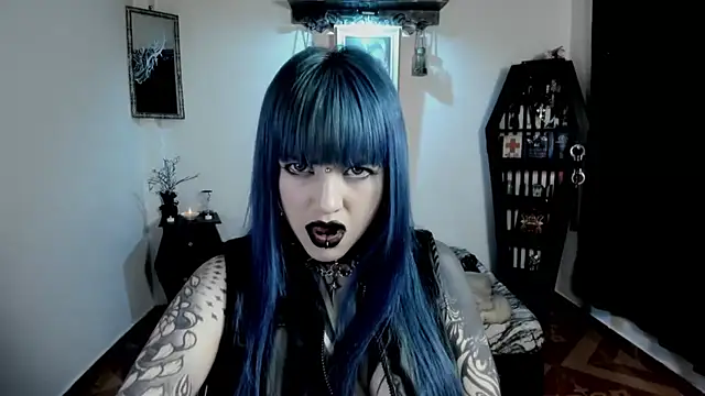 Snapshot of DimmuandDarkness chatting on 08.08.26 DimmuandDarkness online show from 08.08.26