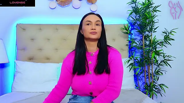 DaliyaArabian online show from 10.22.25