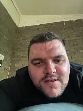 Snapshot of Mikey-HH chatting on 01.15.25 Mikey-HH online show from 01.15.25