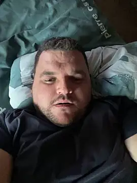 Snapshot of Mikey-HH chatting on 01.28.25 Mikey-HH online show from 01.28.25