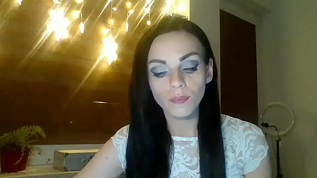 Snapshot of CassieSensual chatting on 01.24.25 CassieSensual online show from 01.24.25