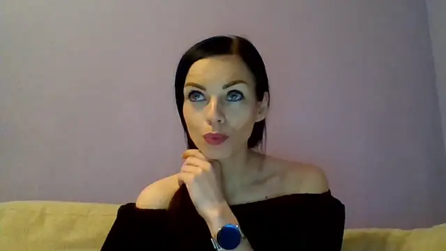 Snapshot of CassieSensual chatting on 03.14.25 CassieSensual online show from 03.14.25