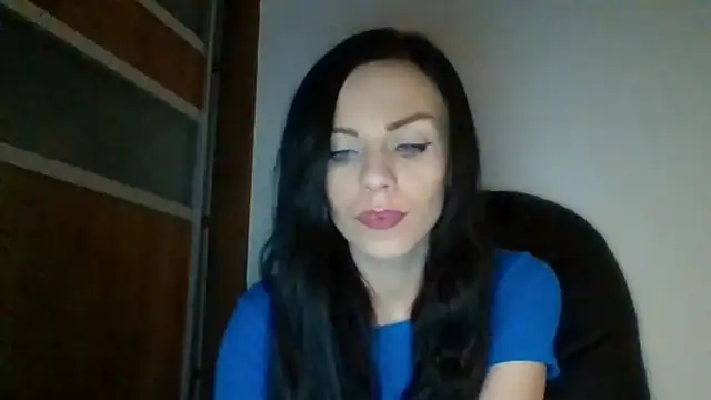 Snapshot of CassieSensual chatting on 03.17.25 CassieSensual online show from 03.17.25