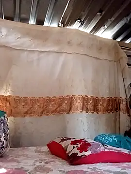 Snapshot of hoittytoittyxx chatting on 02.12.26 hoittytoittyxx online show from 02.12.26