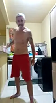 Snapshot of chris_sbh chatting on 01.31.25 chris sbh online show from 01.31.25