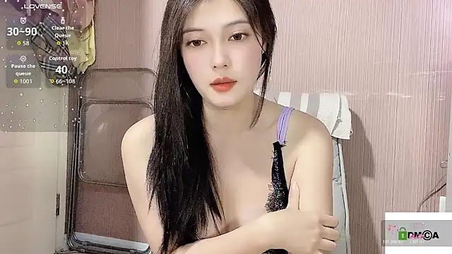 Regina0807 online show from 10.22.25