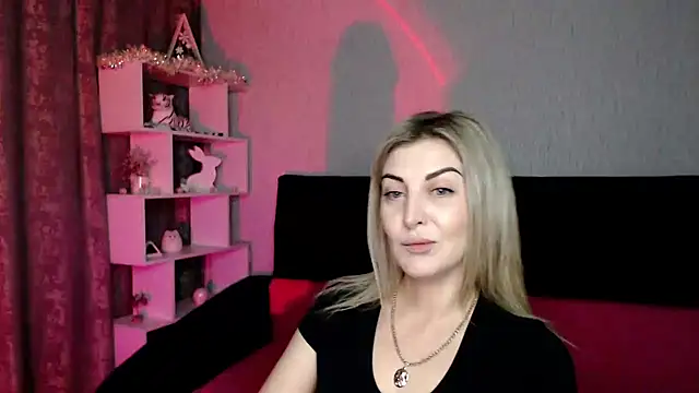 Amelia Harper online show from 12.21.24