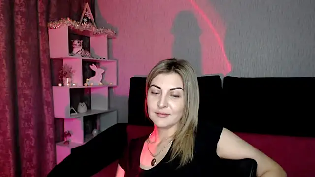 Amelia Harper online show from 12.22.24