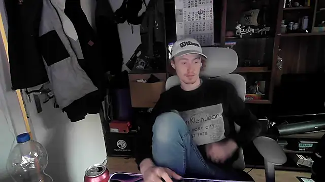 leon29leo online show from 10.06.25