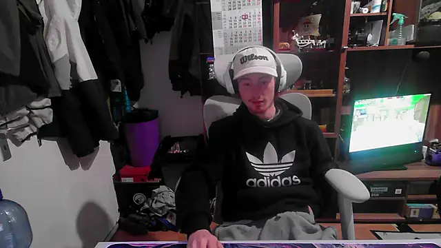 leon29leo online show from 10.20.25