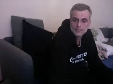 Snapshot of skossa777 chatting on 02.15.25 skossa777 online show from 02.15.25