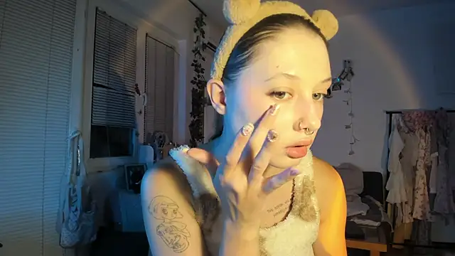 Snapshot of Jenny_darling_love chatting on 11.02.25 Jenny darling love online show from 11.02.25