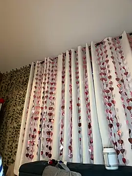 Snapshot of Cherry-red-xo chatting on 01.16.25 Cherry-red-xo online show from 01.16.25