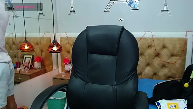 SkinnyBoy  online show from 01.17.25