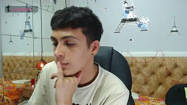 SkinnyBoy  online show from 01.18.25