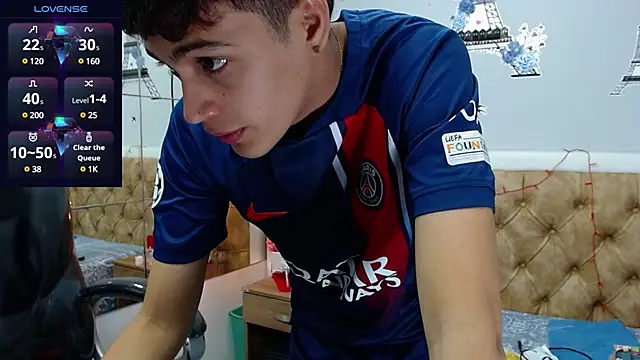 SkinnyBoy  online show from 02.01.25