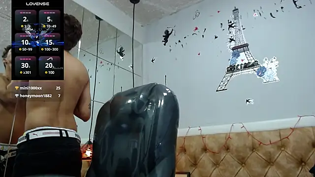 SkinnyBoy  online show from 02.12.25