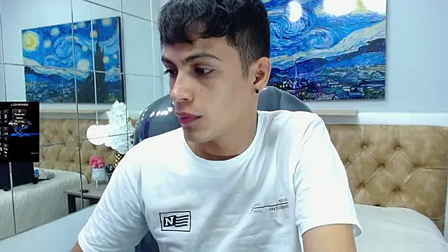 SkinnyBoy  online show from 09.13.25