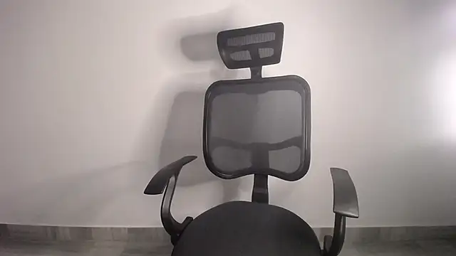 present the magic online show from 01.21.25