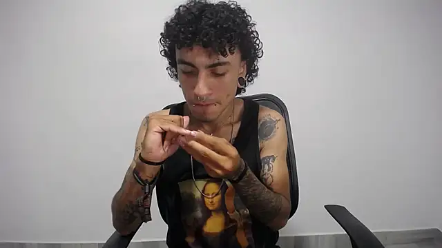 present the magic online show from 02.10.25