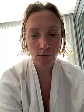 Snapshot of UmaTruewoman chatting on 07.15.26 UmaTruewoman online show from 07.15.26
