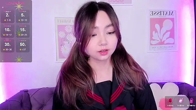 Fluffy Rose online show from 03.10.25