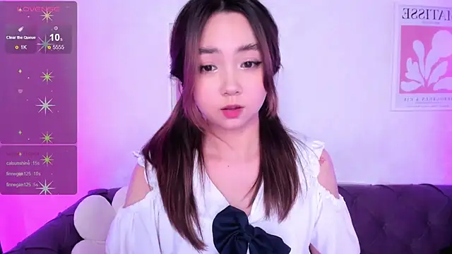 Fluffy Rose online show from 03.21.25