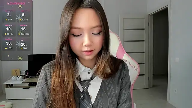 Snapshot of Fluffy_Rose chatting on 03.15.26 Fluffy Rose online show from 03.15.26