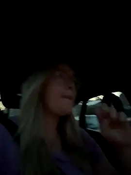 xX HotCouple Xx online show from 09.28.25