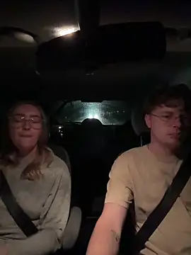 xX HotCouple Xx online show from 10.14.25