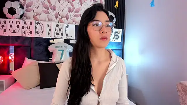 Snapshot of Susa1userma_ chatting on 06.20.26 Susa1userma online show from 06.20.26