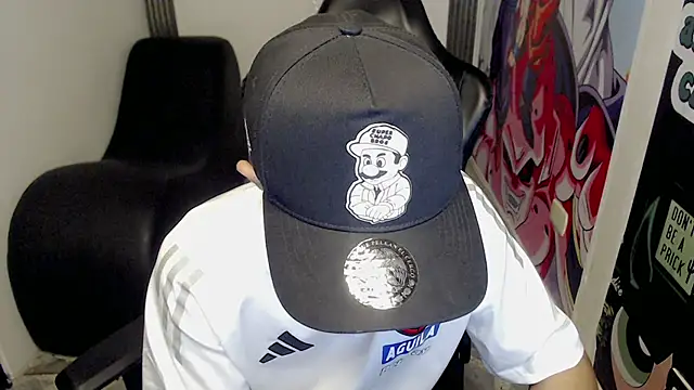 Snapshot of bby_santi chatting on 02.14.25 bby santi online show from 02.14.25