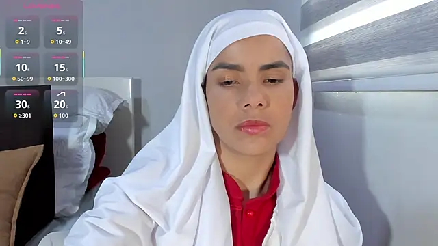 ClaraMariaMon online show from 10.20.25