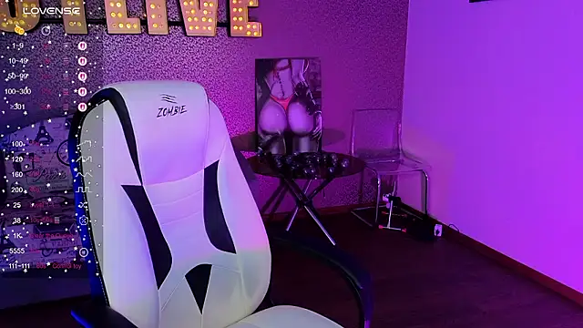 Snapshot of Lilumytrend chatting on 03.07.26 Lilumytrend online show from 03.07.26