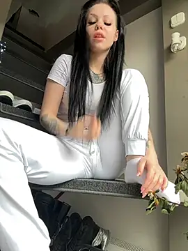 Highschoolpussy online show from 03.14.25