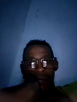 Snapshot of morenapeliroja chatting on 02.19.25 morenapeliroja online show from 02.19.25