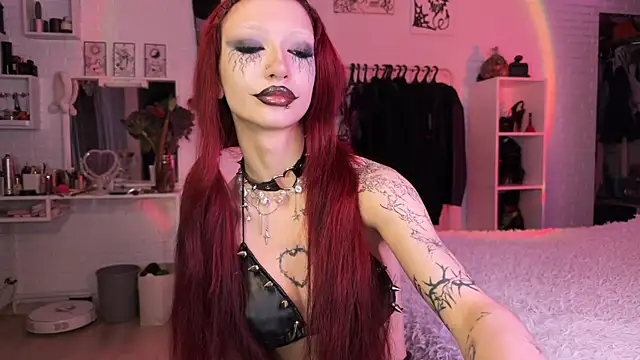 Snapshot of Marcellean chatting on 10.27.25 Marcellean online show from 10.27.25