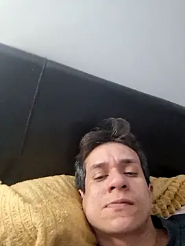 Tulio maravilha12 online show from 03.14.26