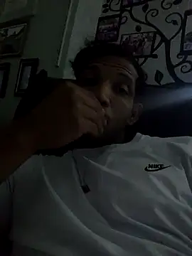 Jhonny walkeer online show from 11.17.25