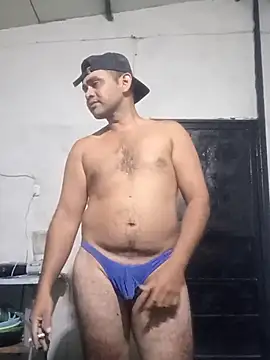 travieso2893 online show from 06.14.26