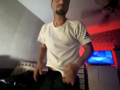 Nikolaiyy online show from 06.04.26