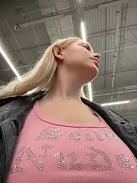 Snapshot of Milkyy_wway chatting on 03.01.26 Milkyy wway online show from 03.01.26