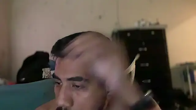 EnriquePersian197 online show from 01.07.25